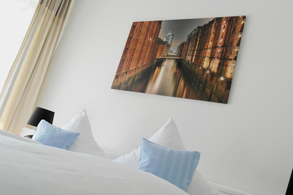 Hotel Blauer Fasan Wiesmoor Extérieur photo